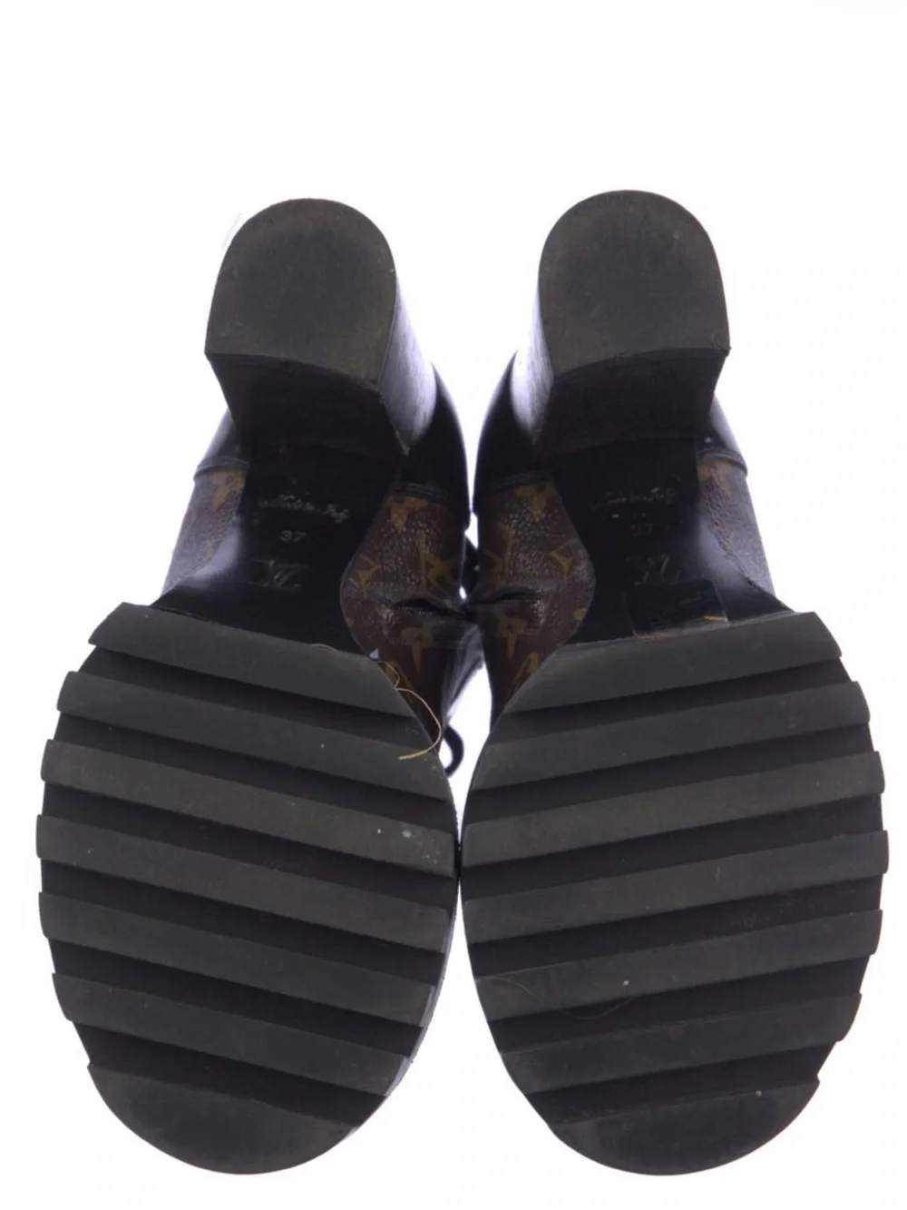 Louis Vuitton lightly used